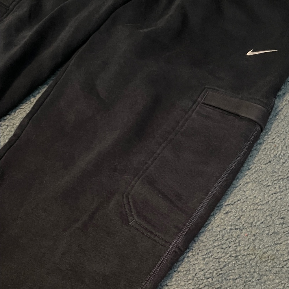 Nike Black Joggers with Cargo Pockets - Picture 5 of 5